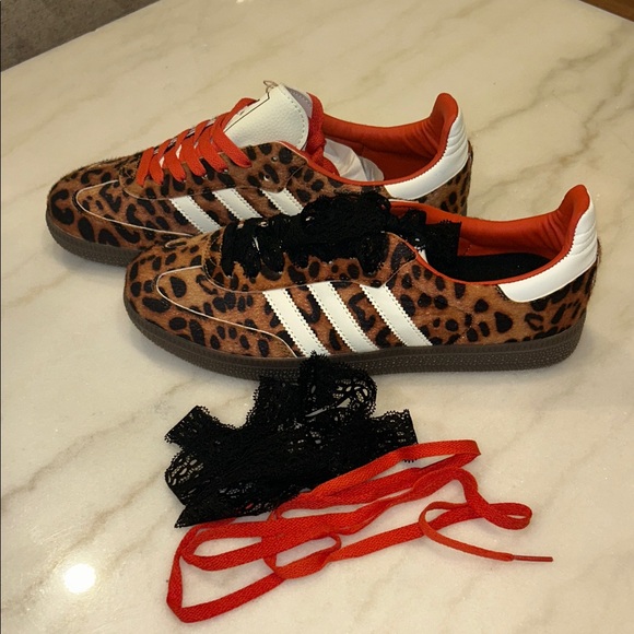Adidas Leopard Print Sneakers with Orange Laces / Black Laces - Picture 6 of 9